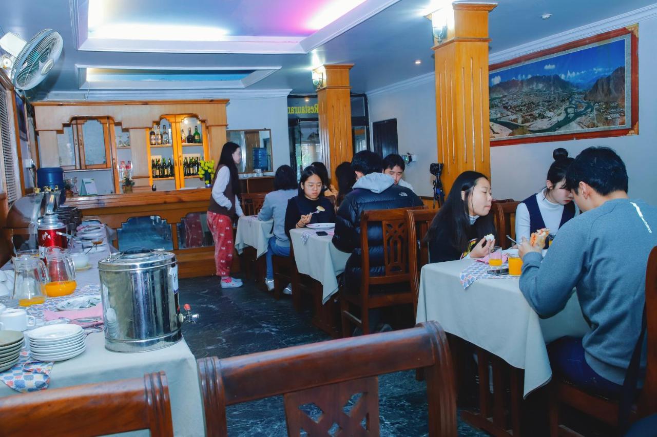 Hotel Panorama Pokhara Exterior foto